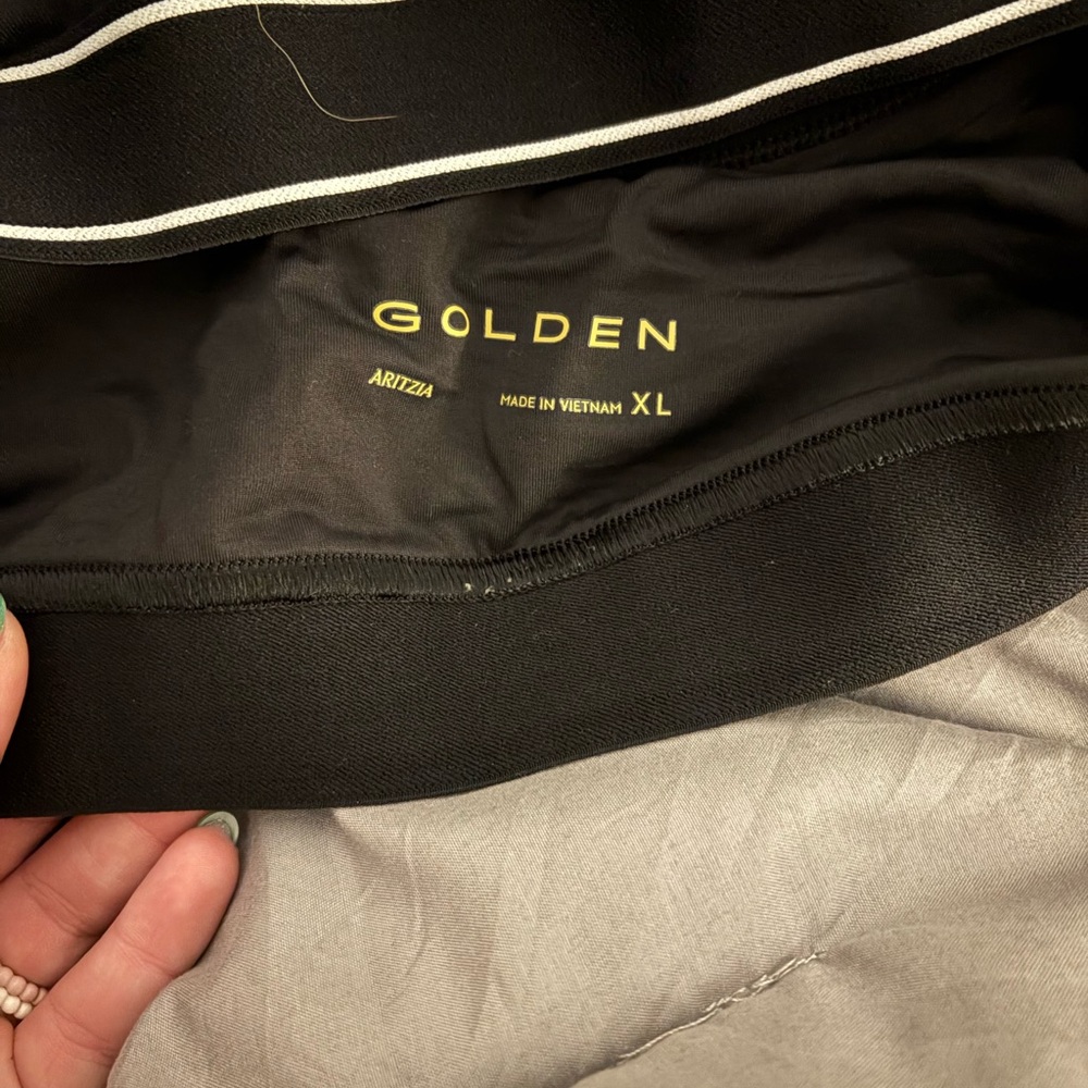 Aritzia sports bra - Picture 3 of 4
